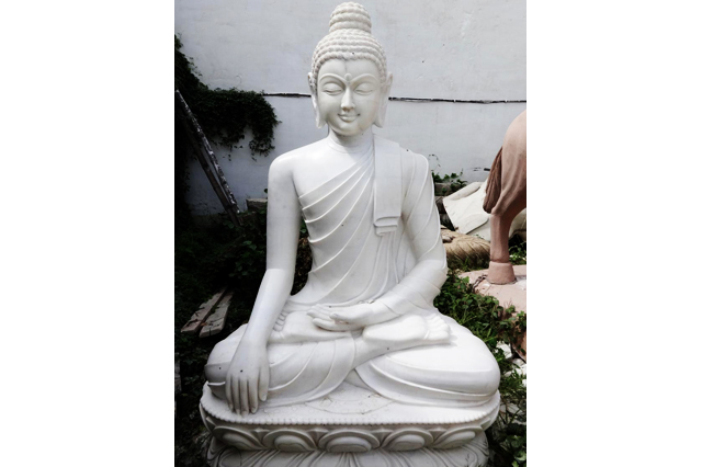 Fiberglass Buddha statue Shiney Finish