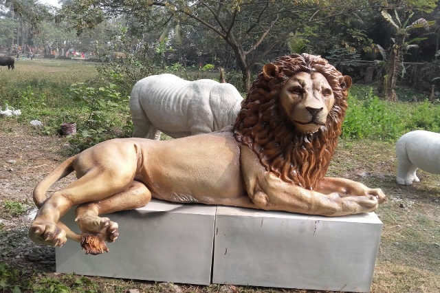 Fiberglass Lion Sculpture