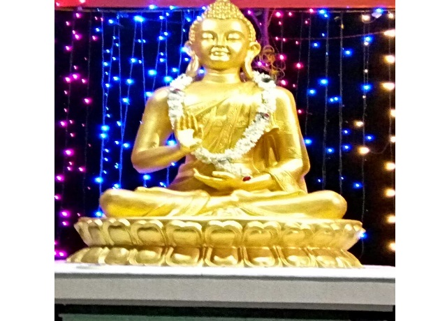 Fiber Golden Buddha Statue