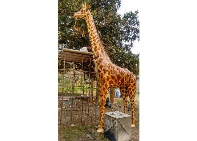 Fiberglass Giraffe Sculpture