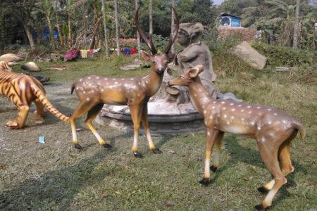 fiberglass deer sculptures